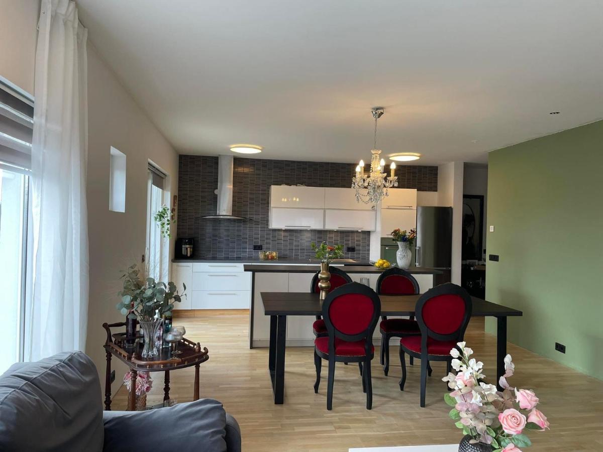 Spacious 3Br Condo Near Blue Lagoon 15M Airport 9M Njarthvik Kültér fotó