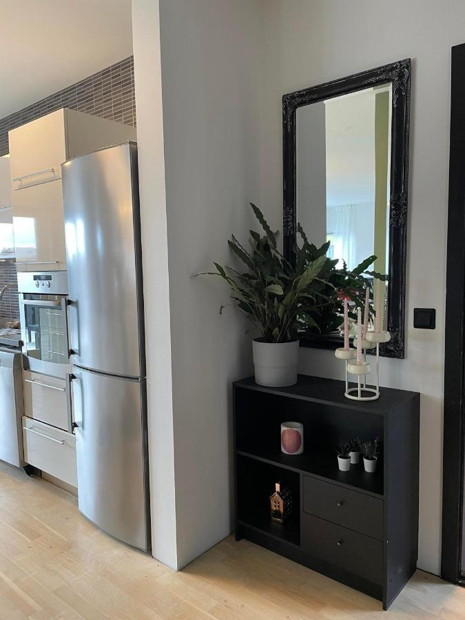 Spacious 3Br Condo Near Blue Lagoon 15M Airport 9M Njarthvik Kültér fotó