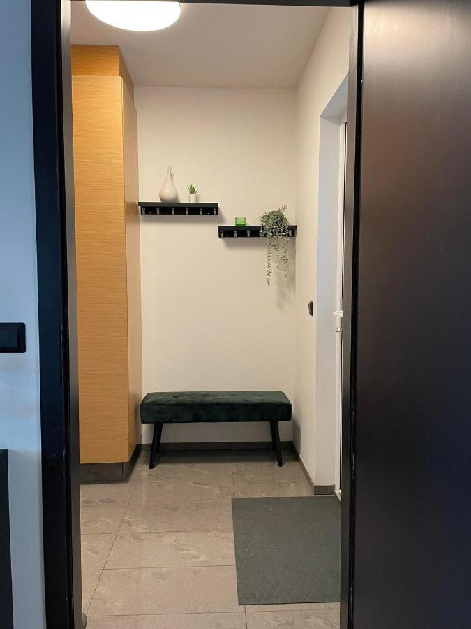 Spacious 3Br Condo Near Blue Lagoon 15M Airport 9M Njarthvik Kültér fotó