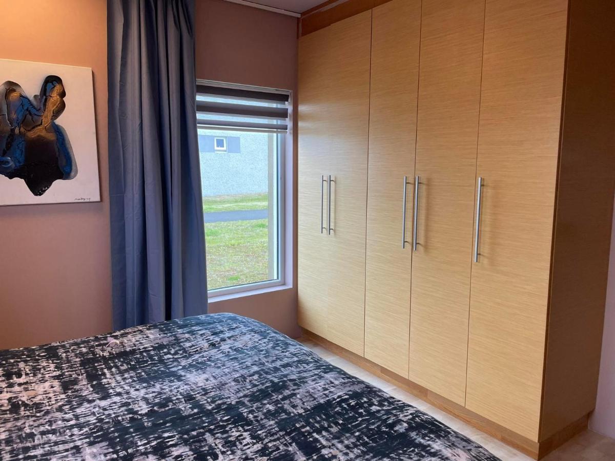 Spacious 3Br Condo Near Blue Lagoon 15M Airport 9M Njarthvik Kültér fotó